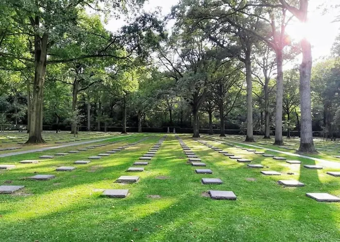 アパート In With Sea Views *